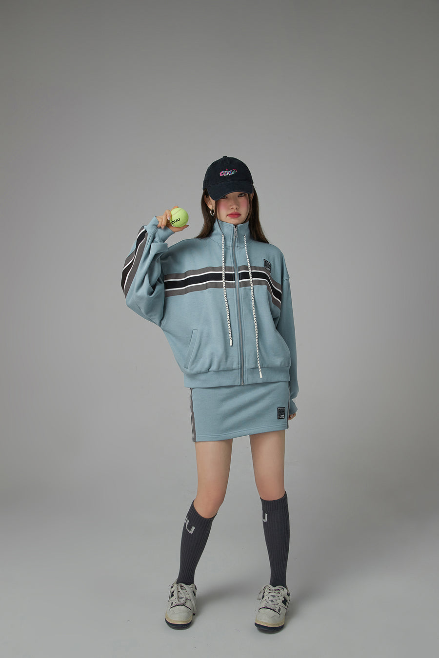 CHUU Through Time Zip-Up Loose-Fit Jacket