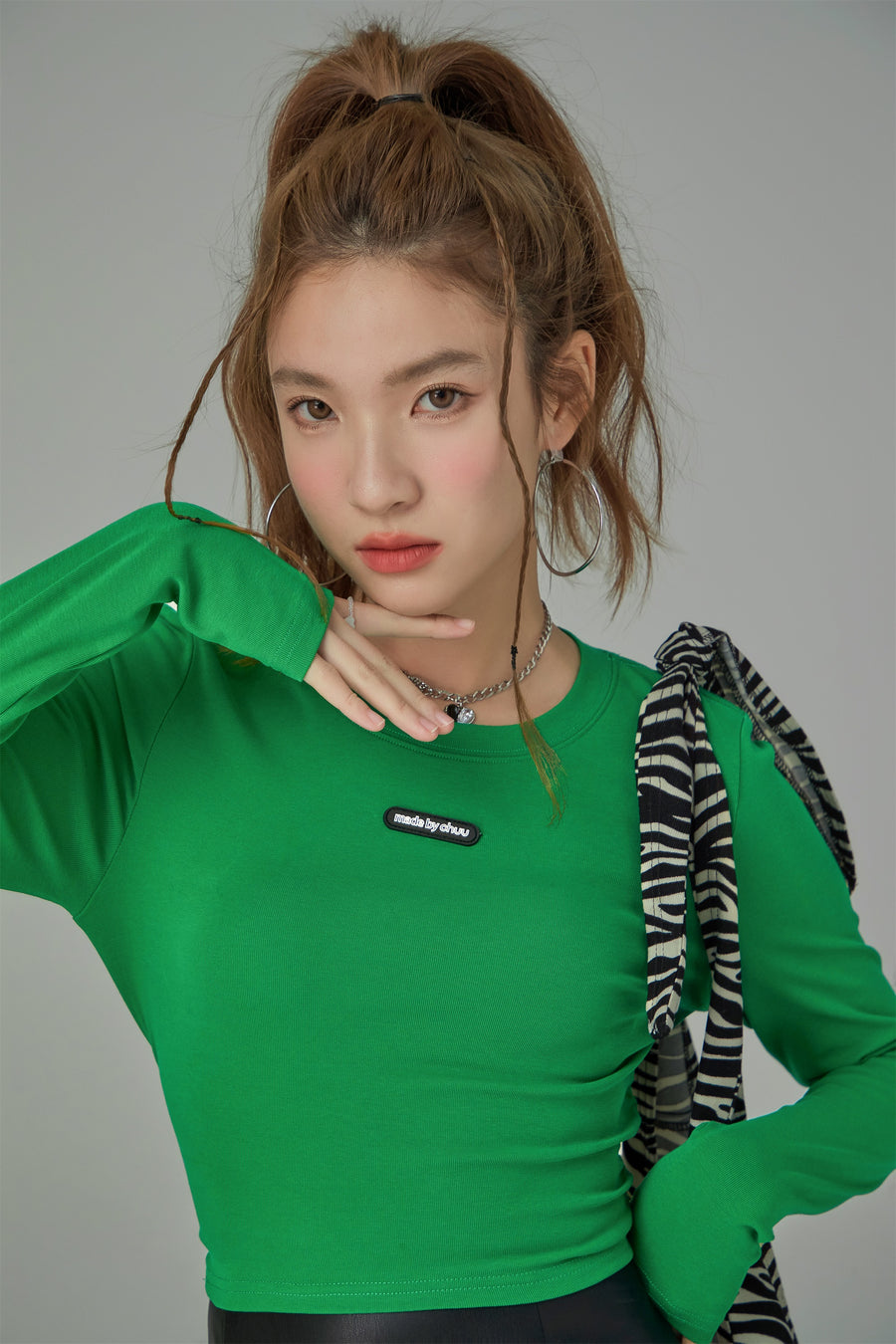 CHUU Color Back Wrap Long-Sleeved Top