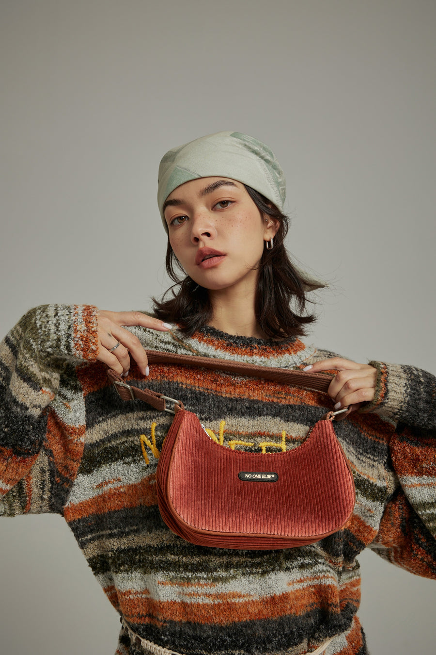 CHUU Vintage Corduroy Shoulder Mini Bag