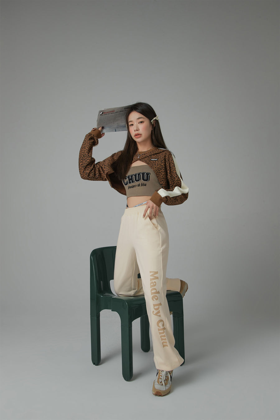 CHUU Diagonal Bolero Sweatshirt