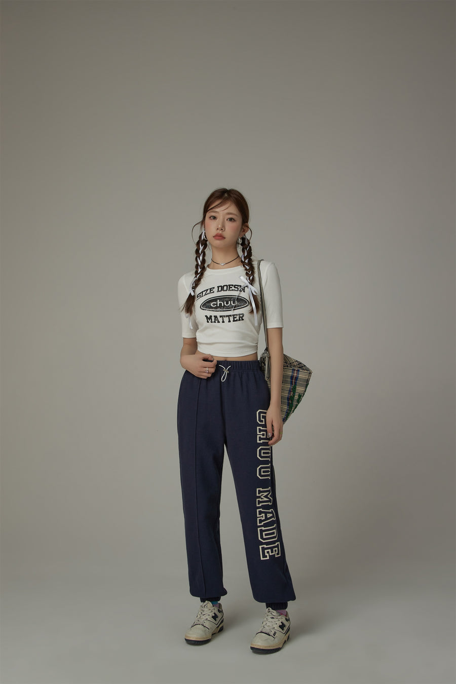 CHUU Size Doesnt Matter Back Cut Out Cropped T-Shirt