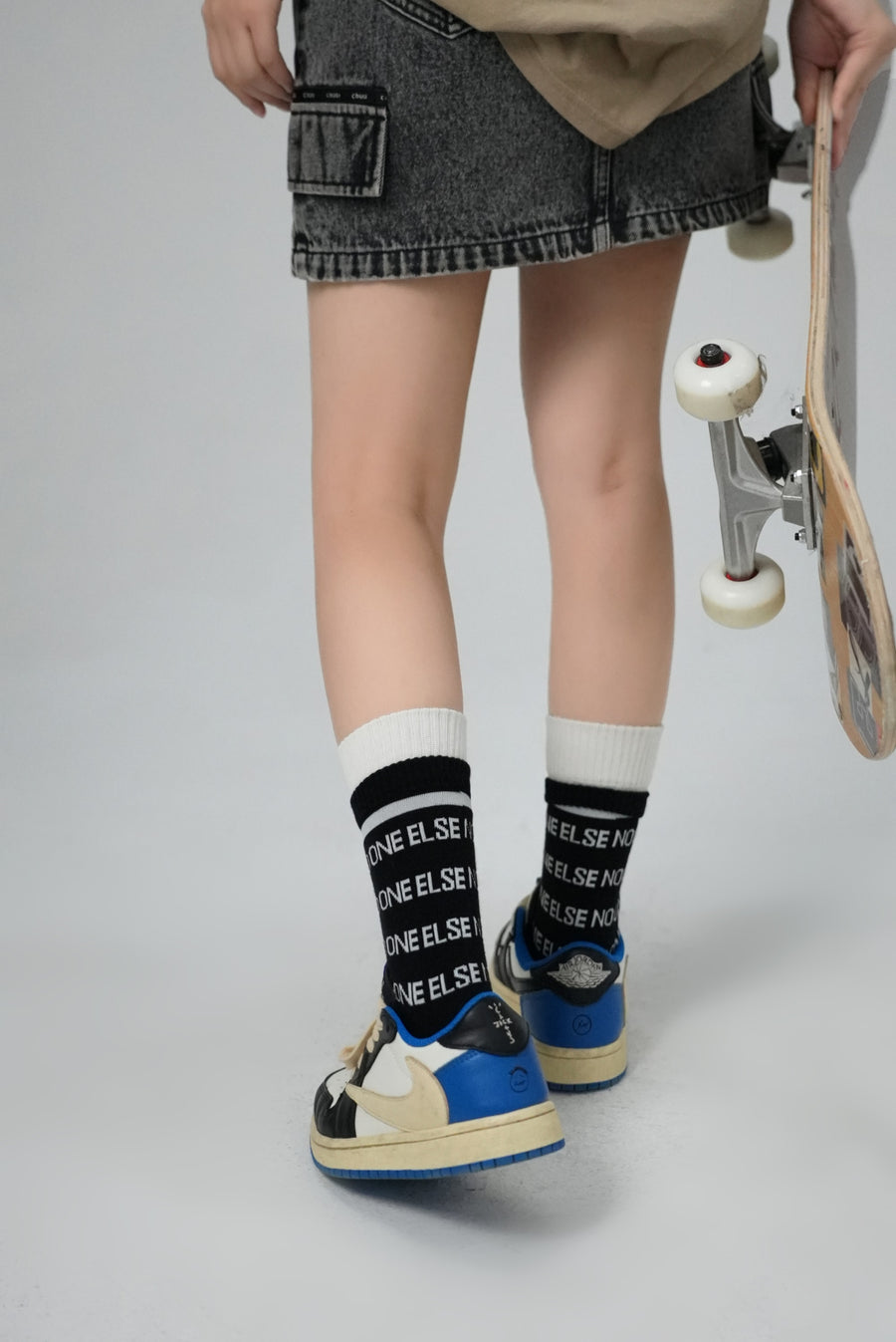 CHUU Simple Logo Ankle Socks