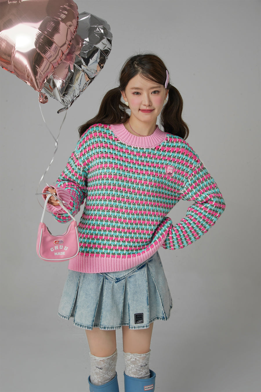 CHUU The Kiss Crochet Loose Fit Knit Sweater