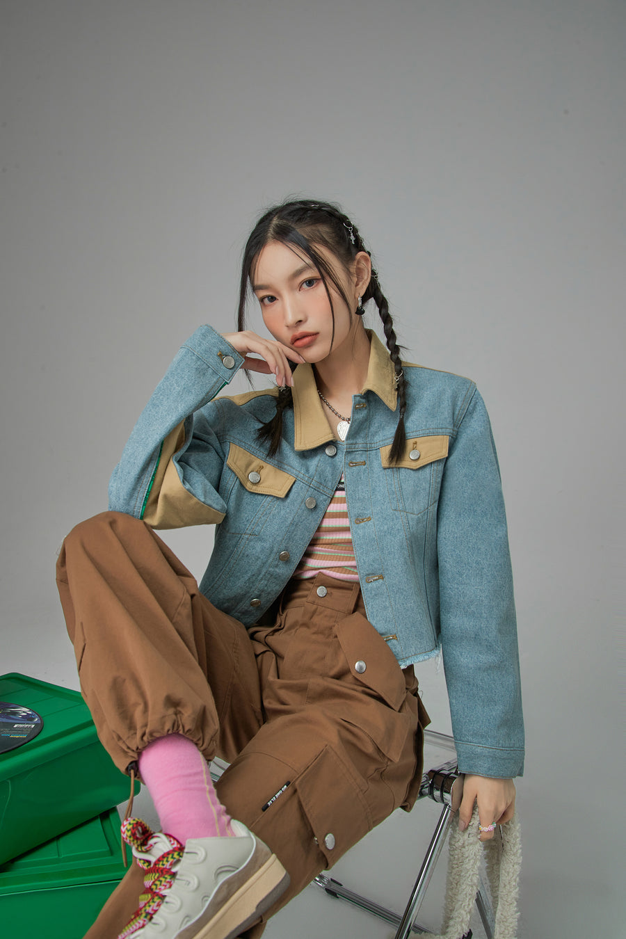 CHUU What You Do With Time Denim Jacket