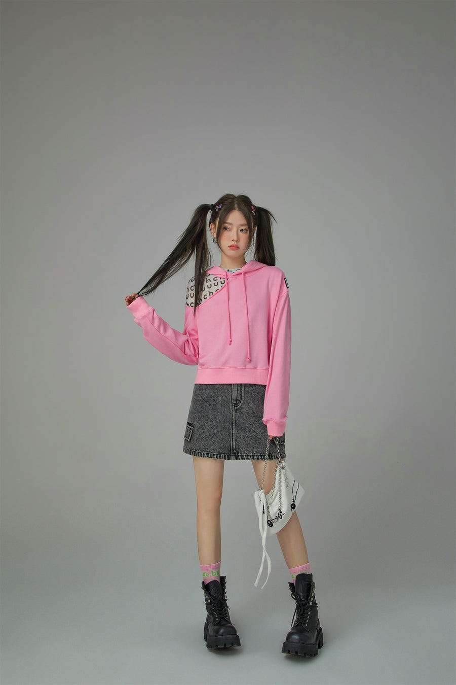 CHUU Cutout Shoulder Hoodie Sweatshirt