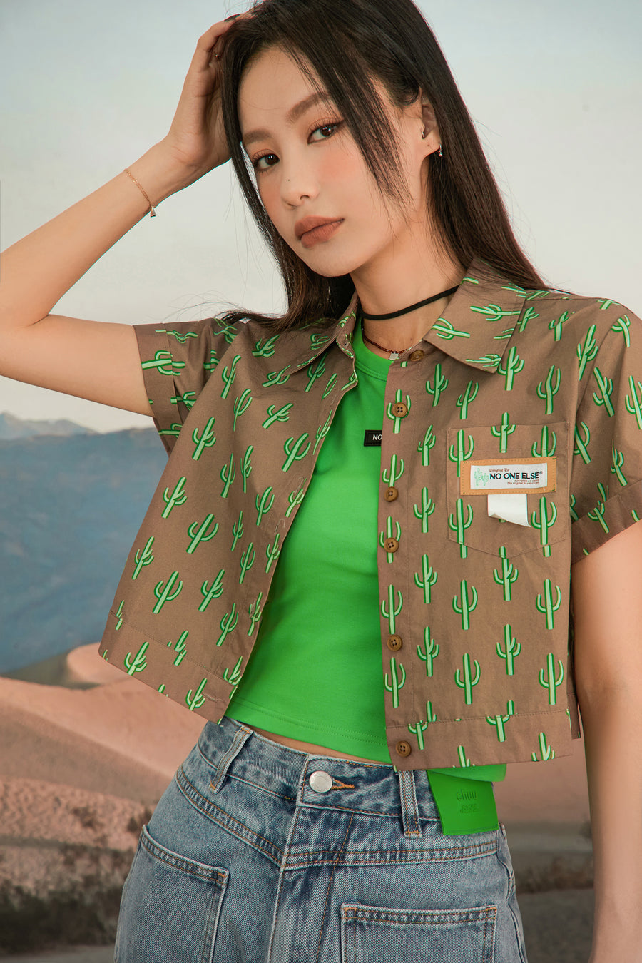 CHUU Catcus Inspired Cropped Shirt