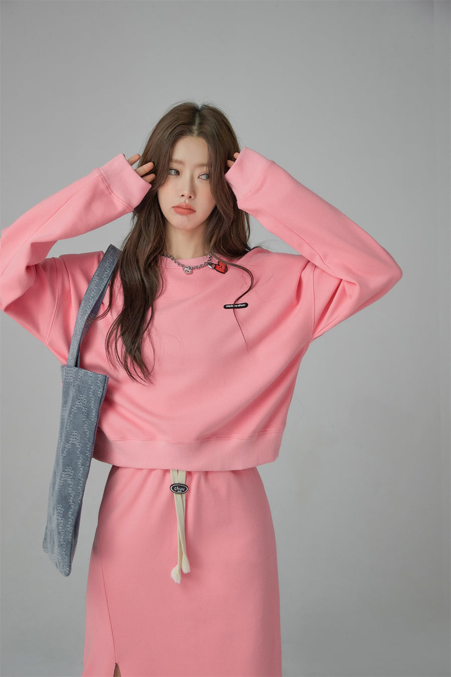 CHUU Heart Long-Sleeves Cutout Sweatshirt