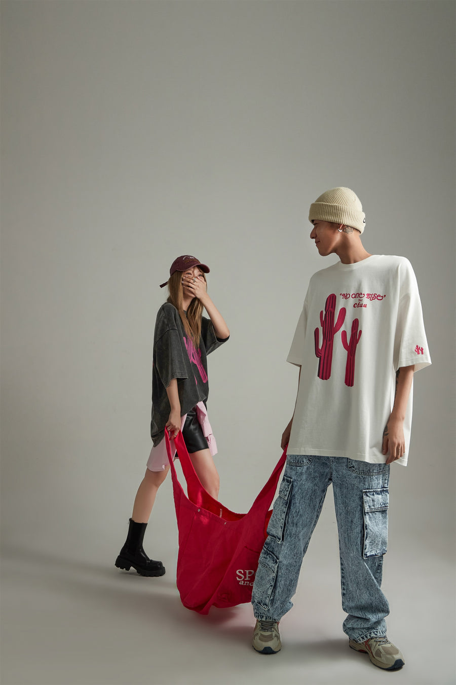 CHUU Pink Cactus Oversize T-Shirt