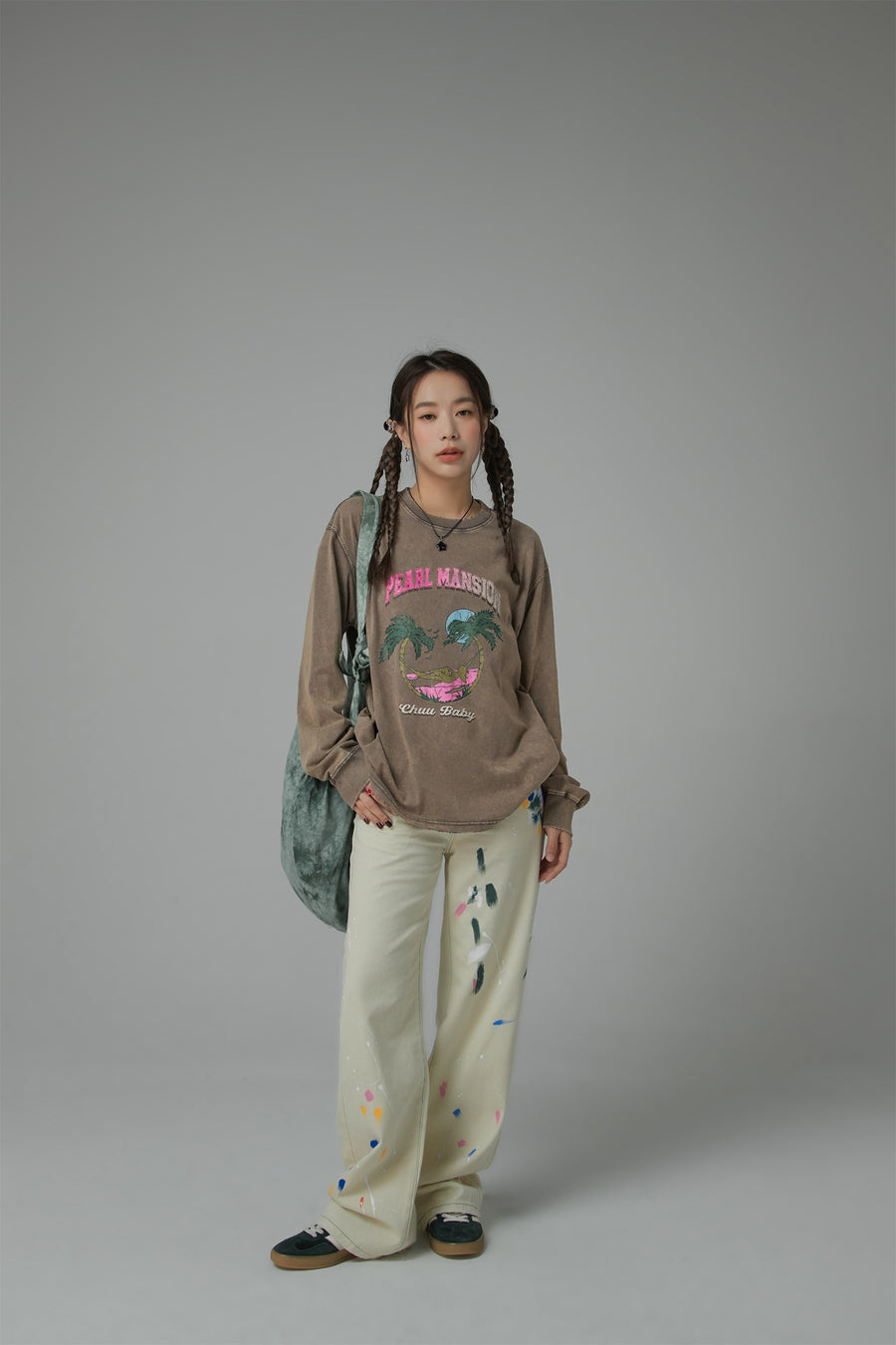 CHUU Pearl Mansion Loose Fit Long Sleeve T-Shirt