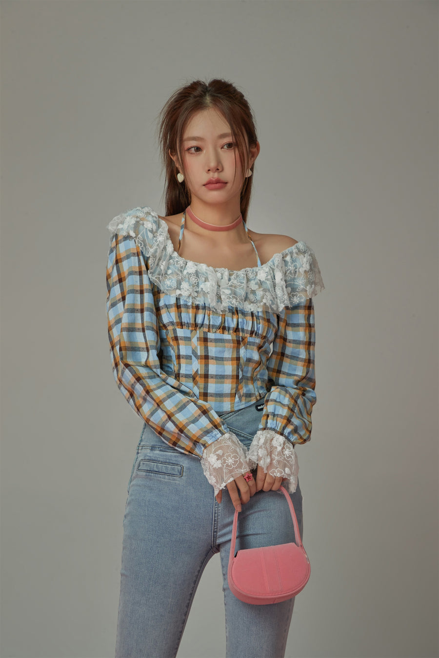 CHUU Lace Check Blouse