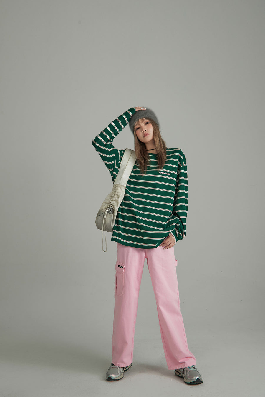 CHUU Round Neck Striped T-Shirt