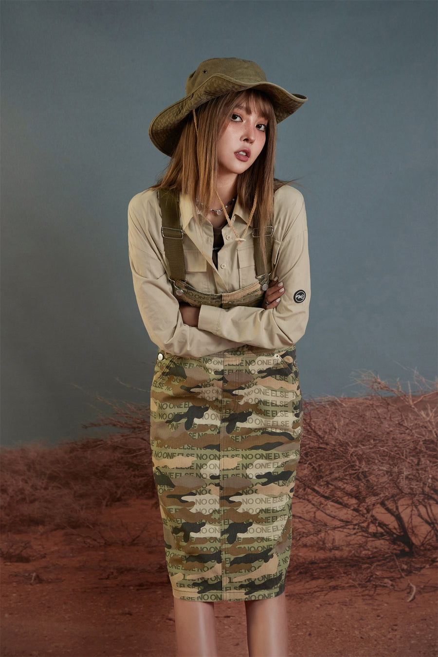 CHUU Camouflage Overall Dress