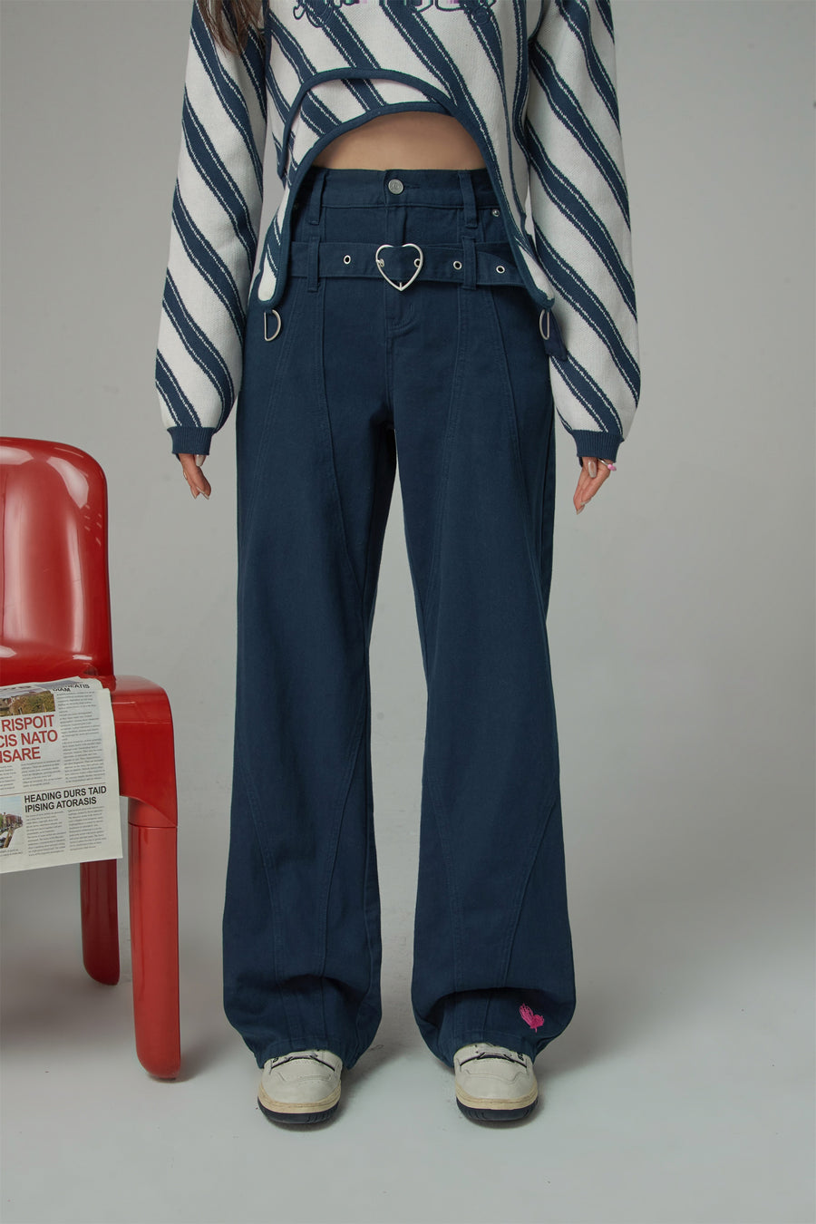 CHUU Heart Belt High-Waisted Wide Pants