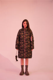 Louder Than A Lion Hot Girl Camouflage Loose-Fit Padded Coat