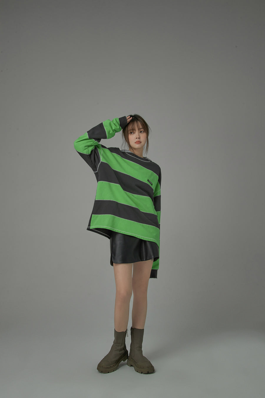 CHUU I Will Find My Way Stripes Sweatshirt