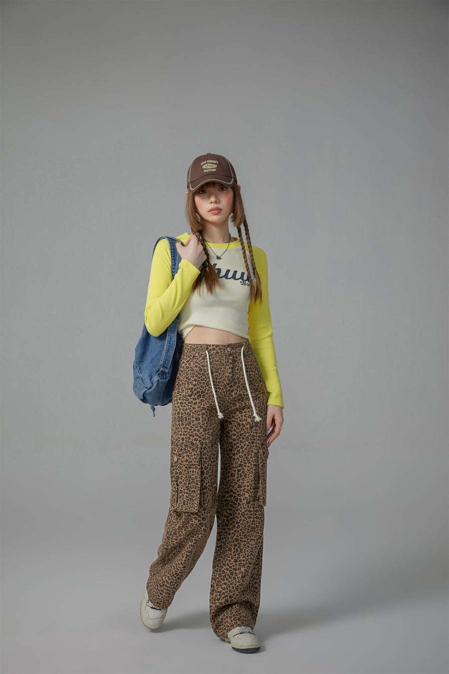 CHUU Leopard Pocket Denim Long Pants