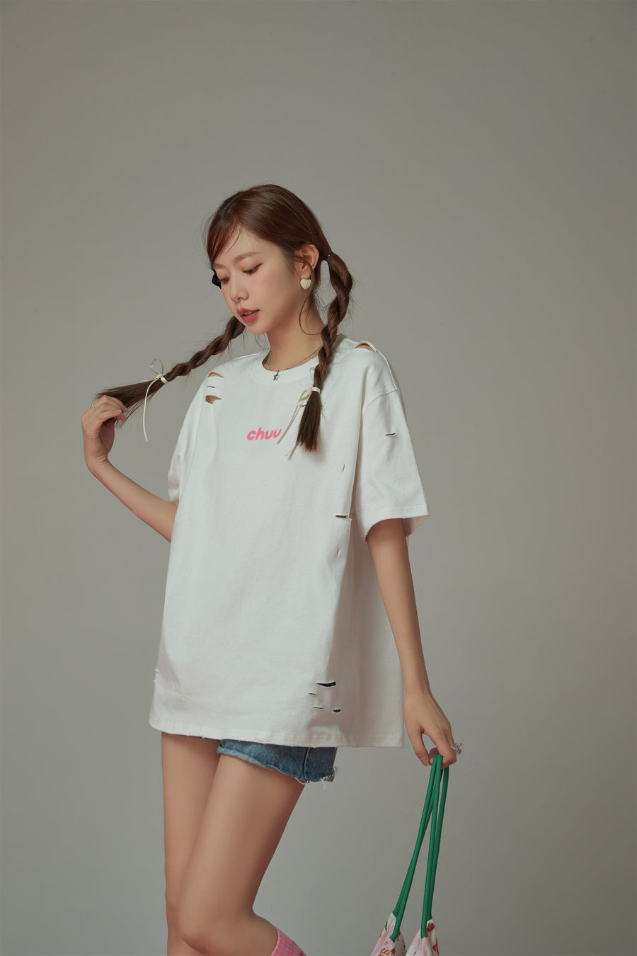 CHUU Distressed Loose Fit T-Shirt