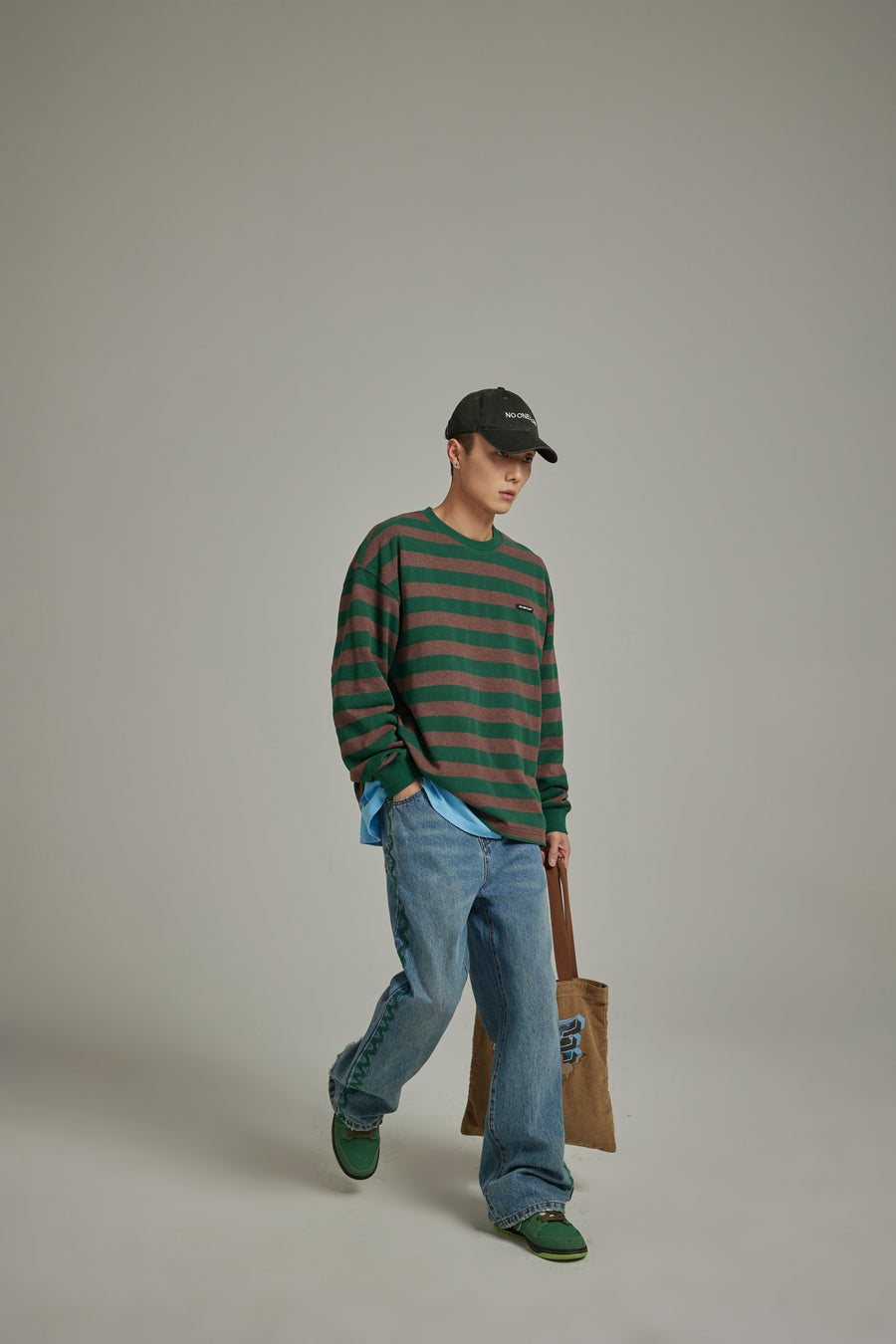 CHUU Stripe Color Sweatshirt