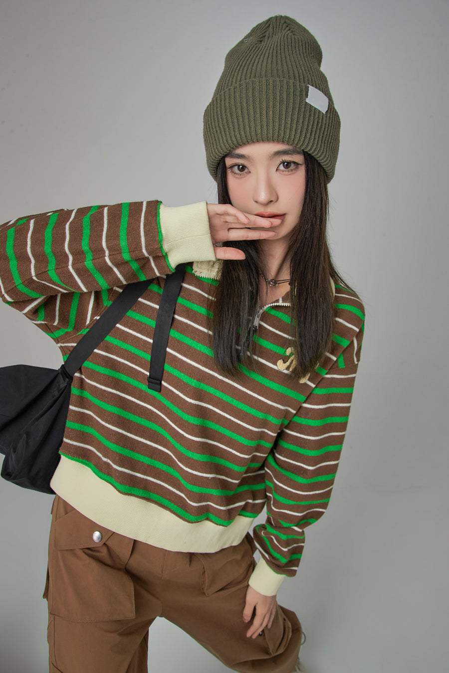 CHUU Do All Things With Love Stripes Sweatshirt