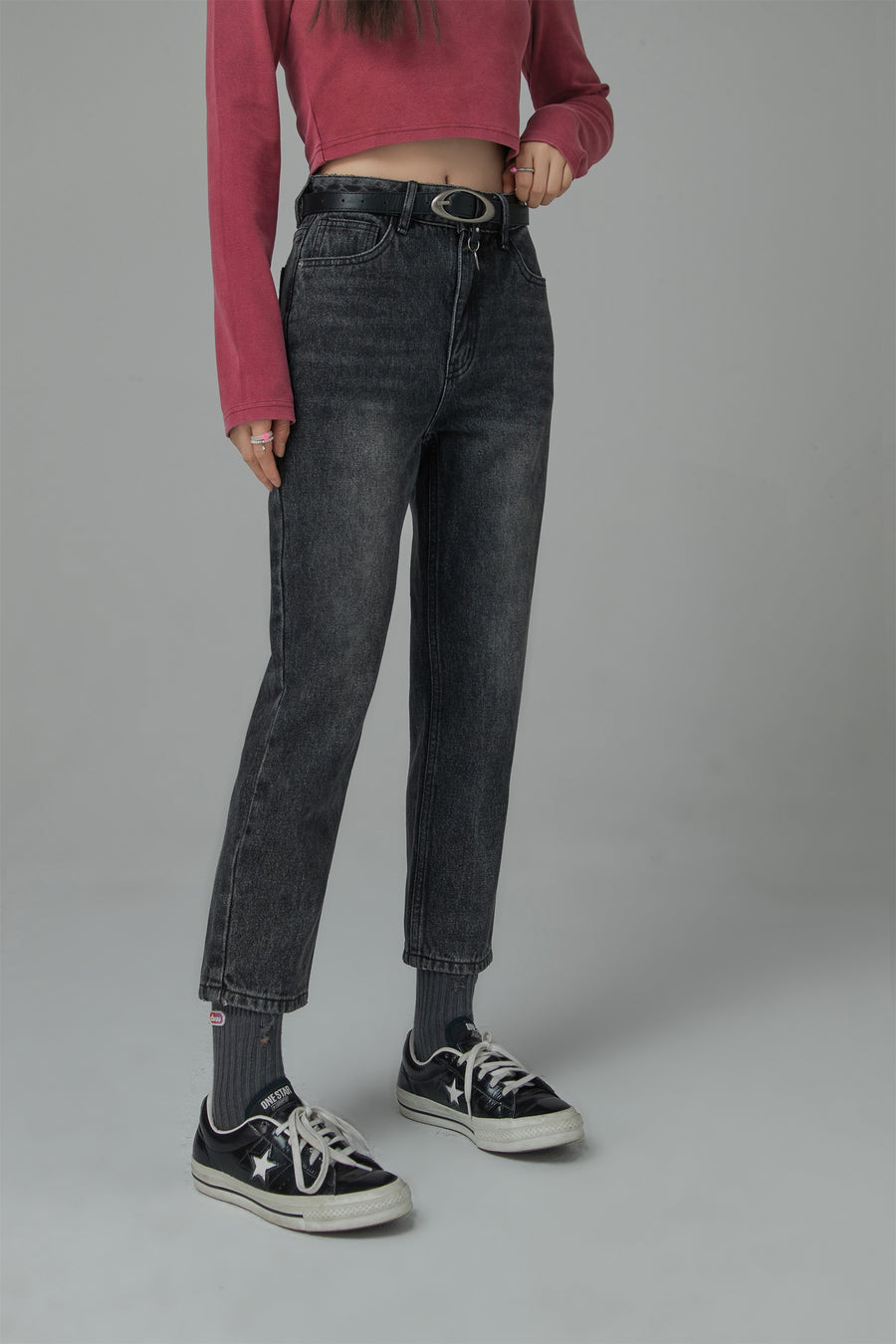 CHUU Can We Fall High-Waist Straight Jeans