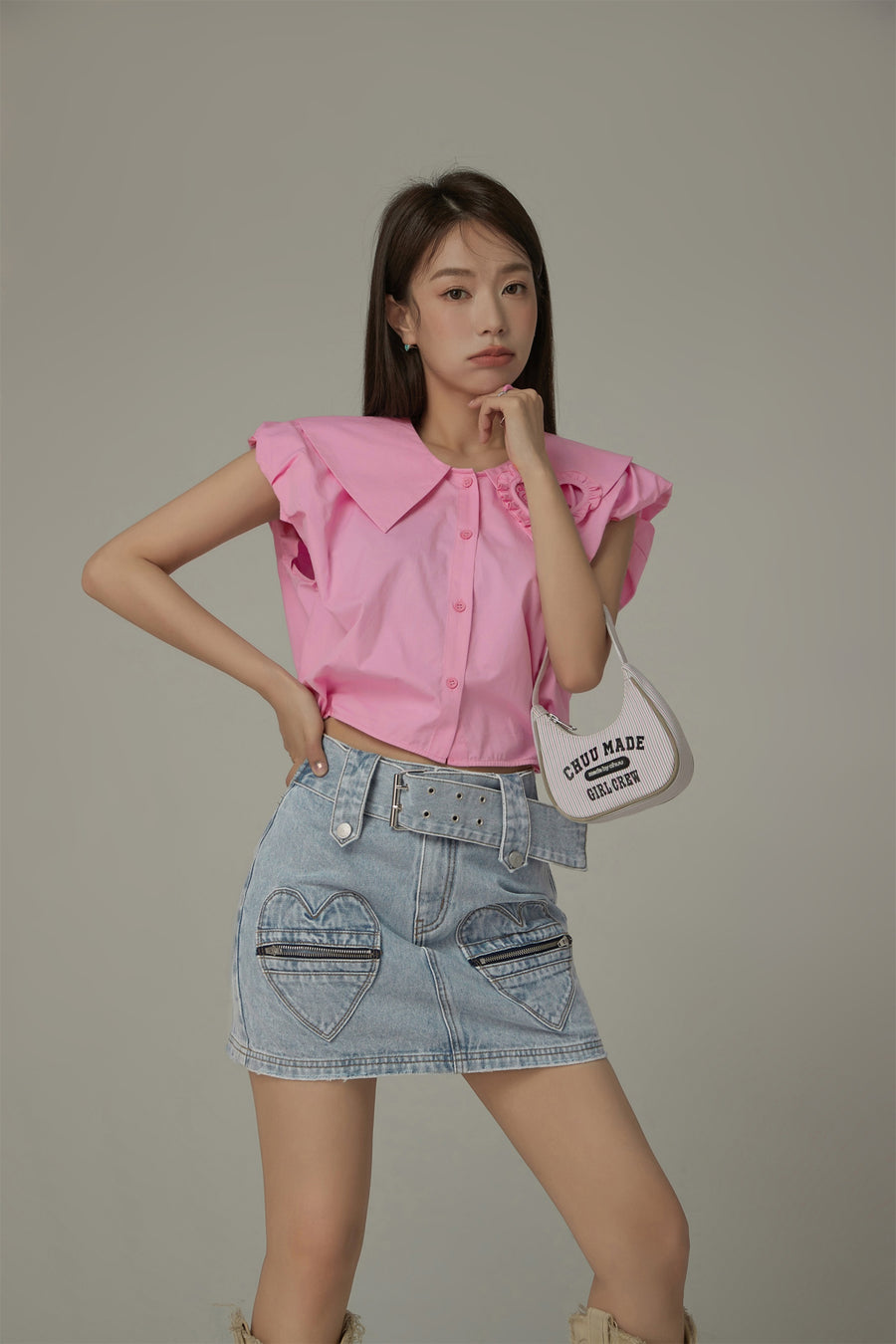 CHUU Heart Pocket Belt Denim Mini Skirt