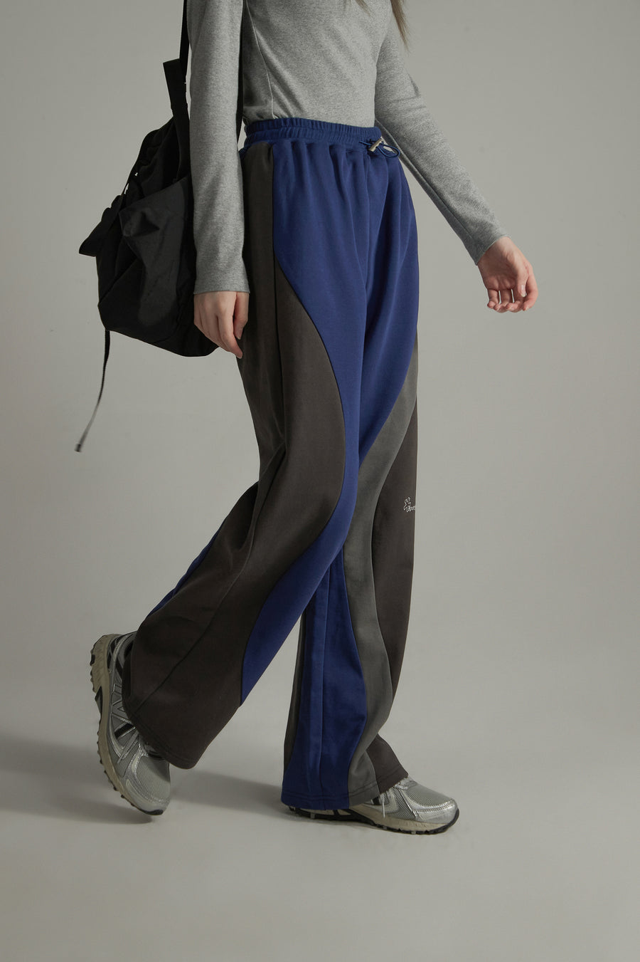 CHUU Color Matching Waves Jogger Pants