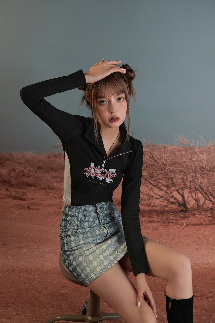 CHUU Gradient Argyle Denim Skirt