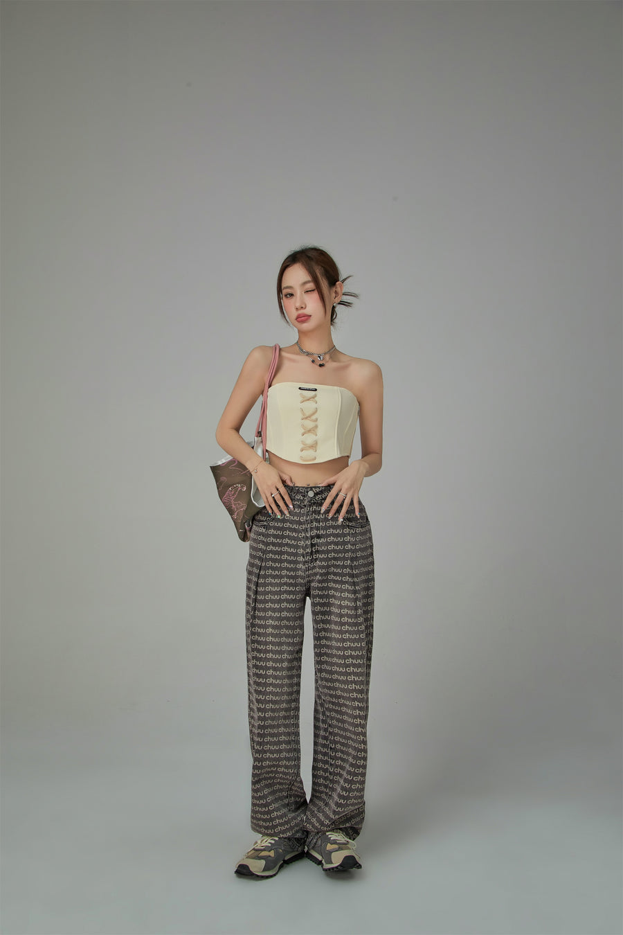 CHUU Crossing Lace Tube Top