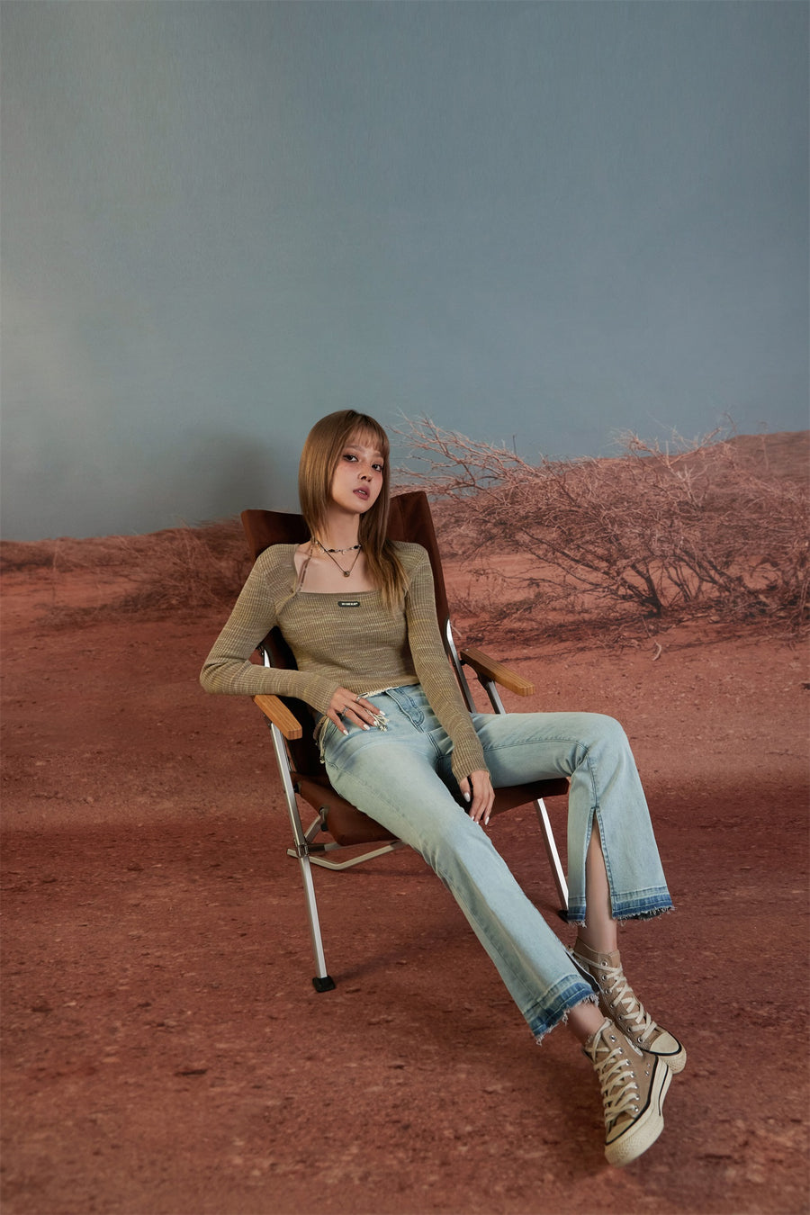 CHUU Not Your Average Bootcut Slit Denim Jeans