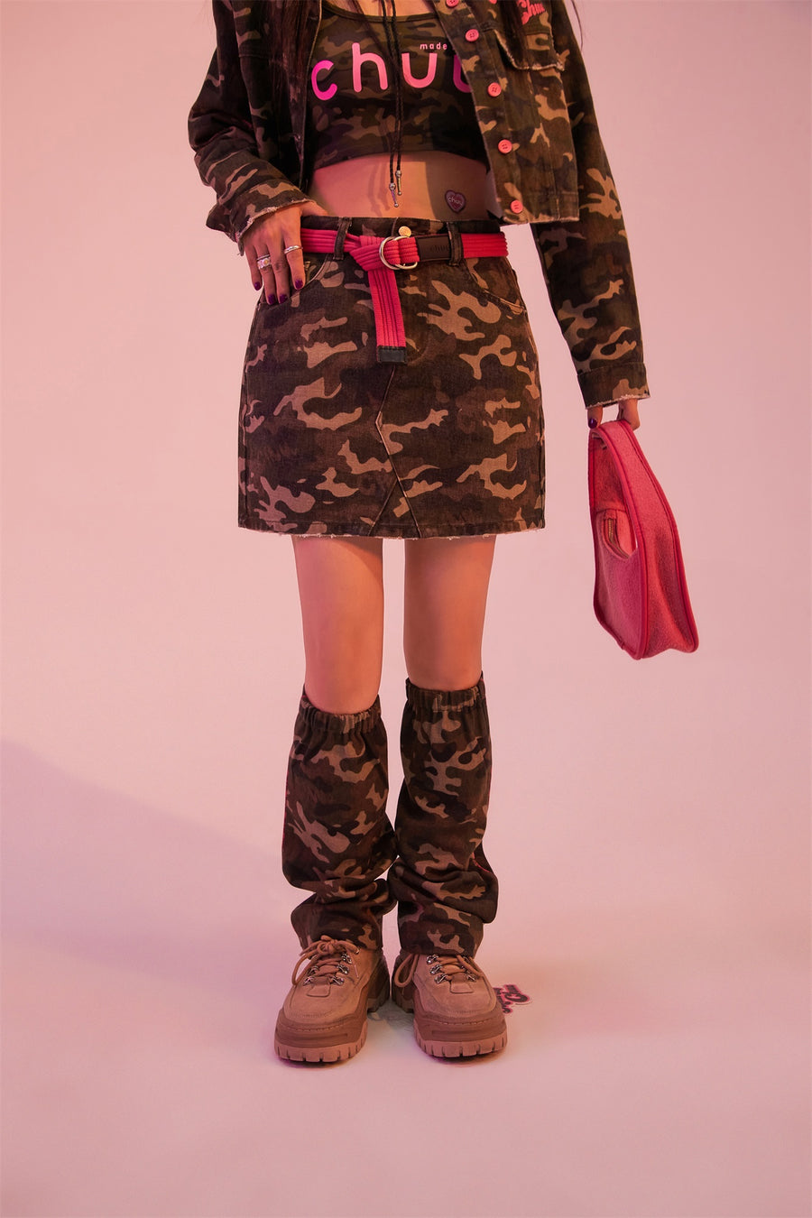 CHUU Hot Girl Camouflage Skirt