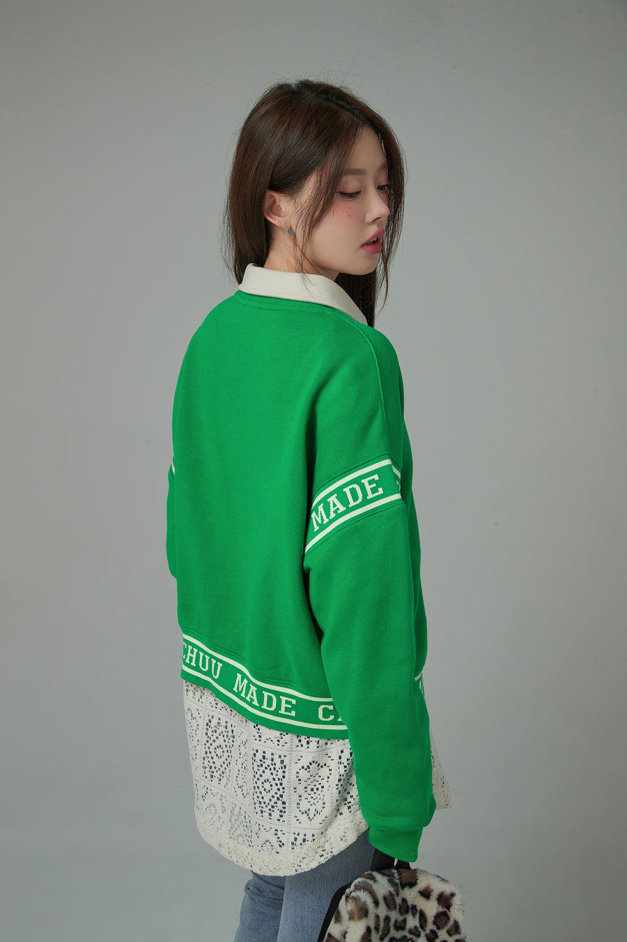 CHUU Solid Color Round Neck Sweatshirt