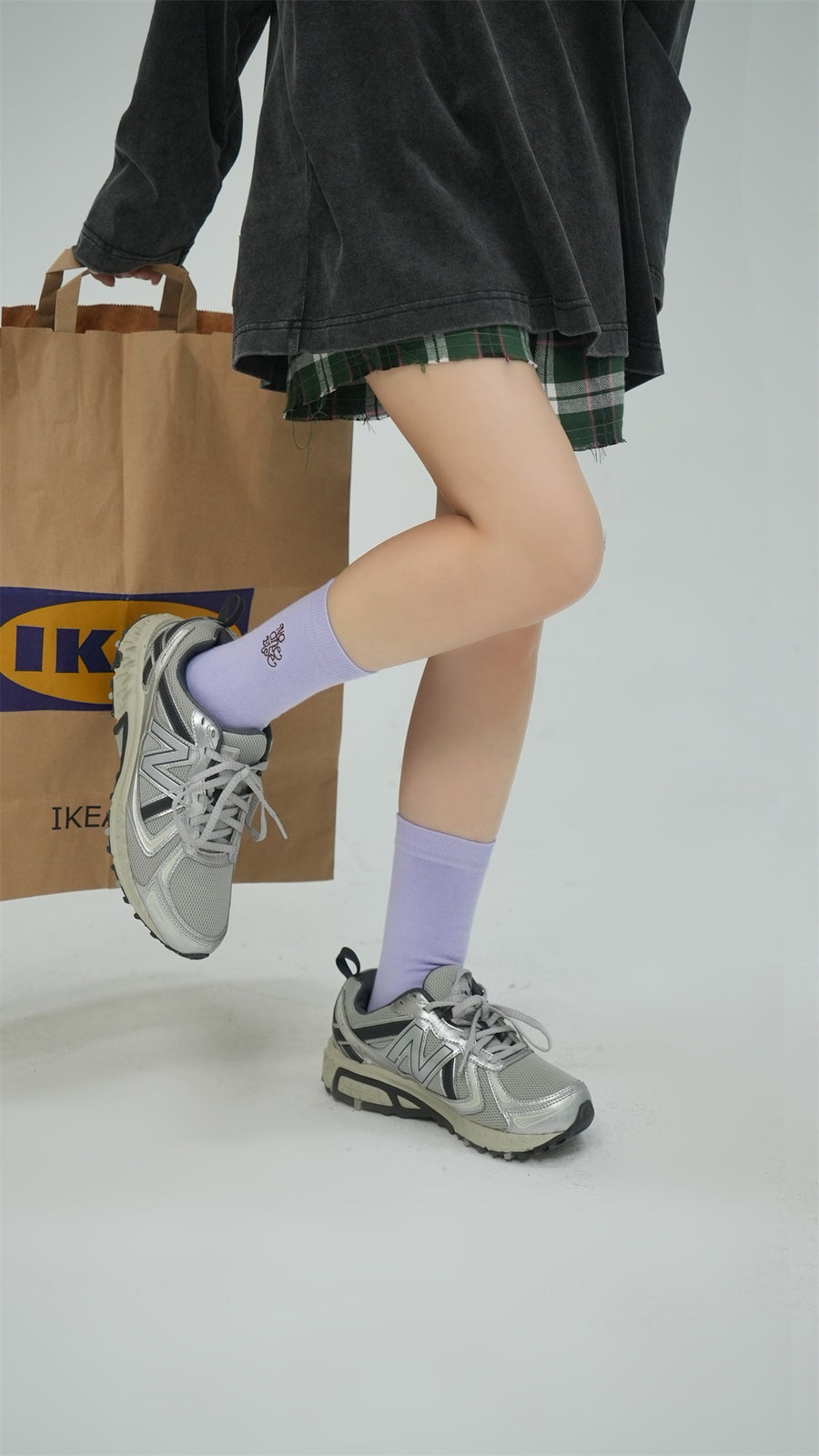 CHUU Calligraphy Ankle Socks