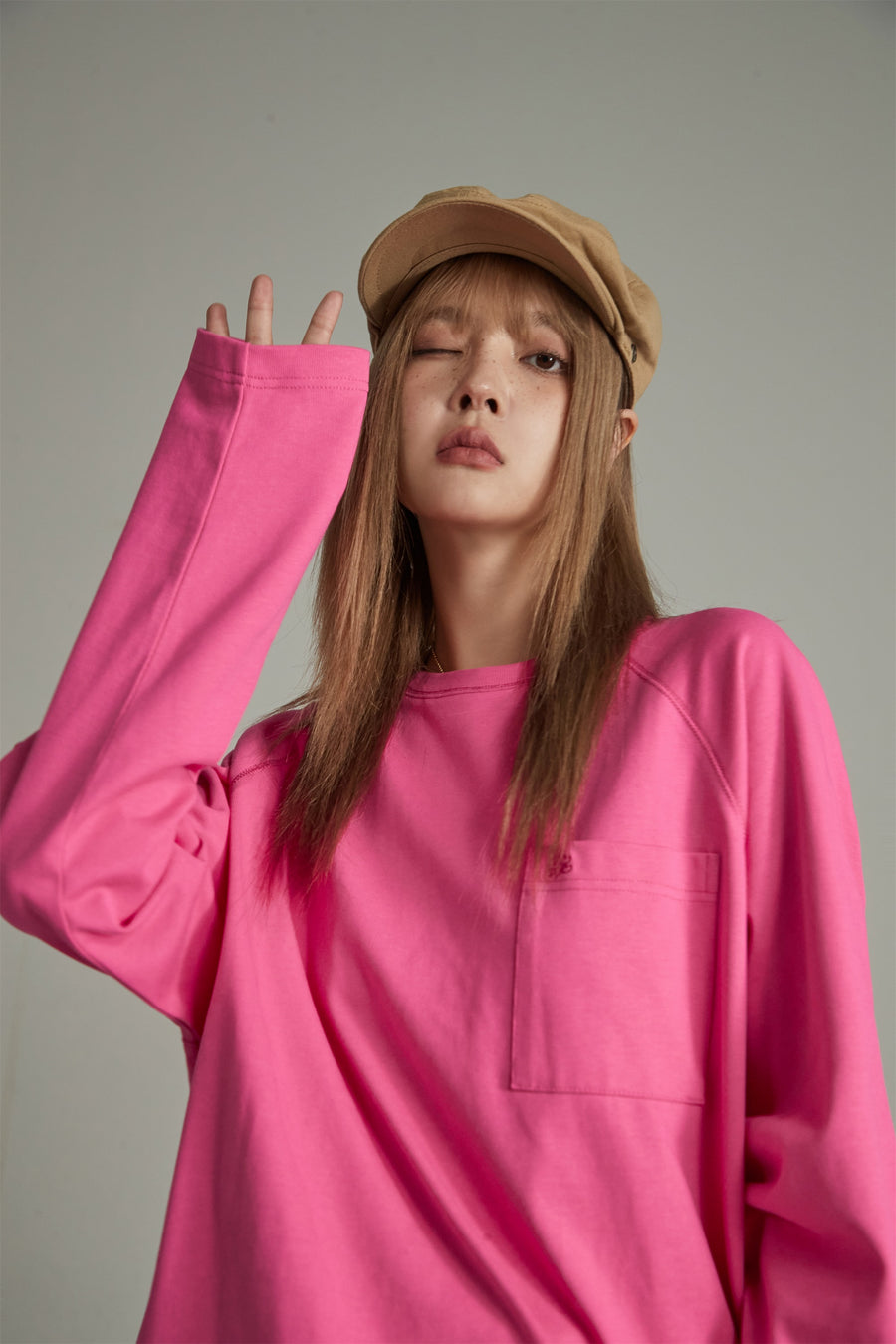 CHUU Oversized Front Pocket Long-Sleeves Top