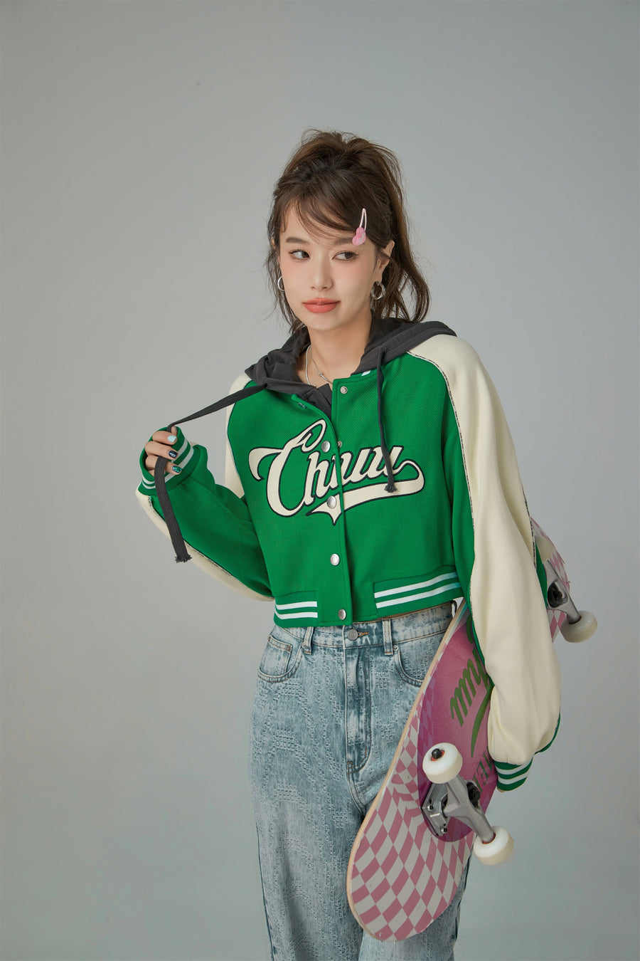 CHUU Joining Forces Crop Baseball Jacket