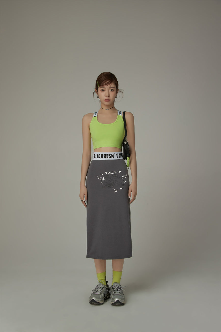 CHUU Unbalanced Split Skirt