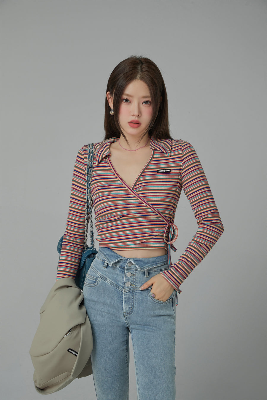 CHUU End Of The Rainbow Vintage V-Neck Striped T-Shirt