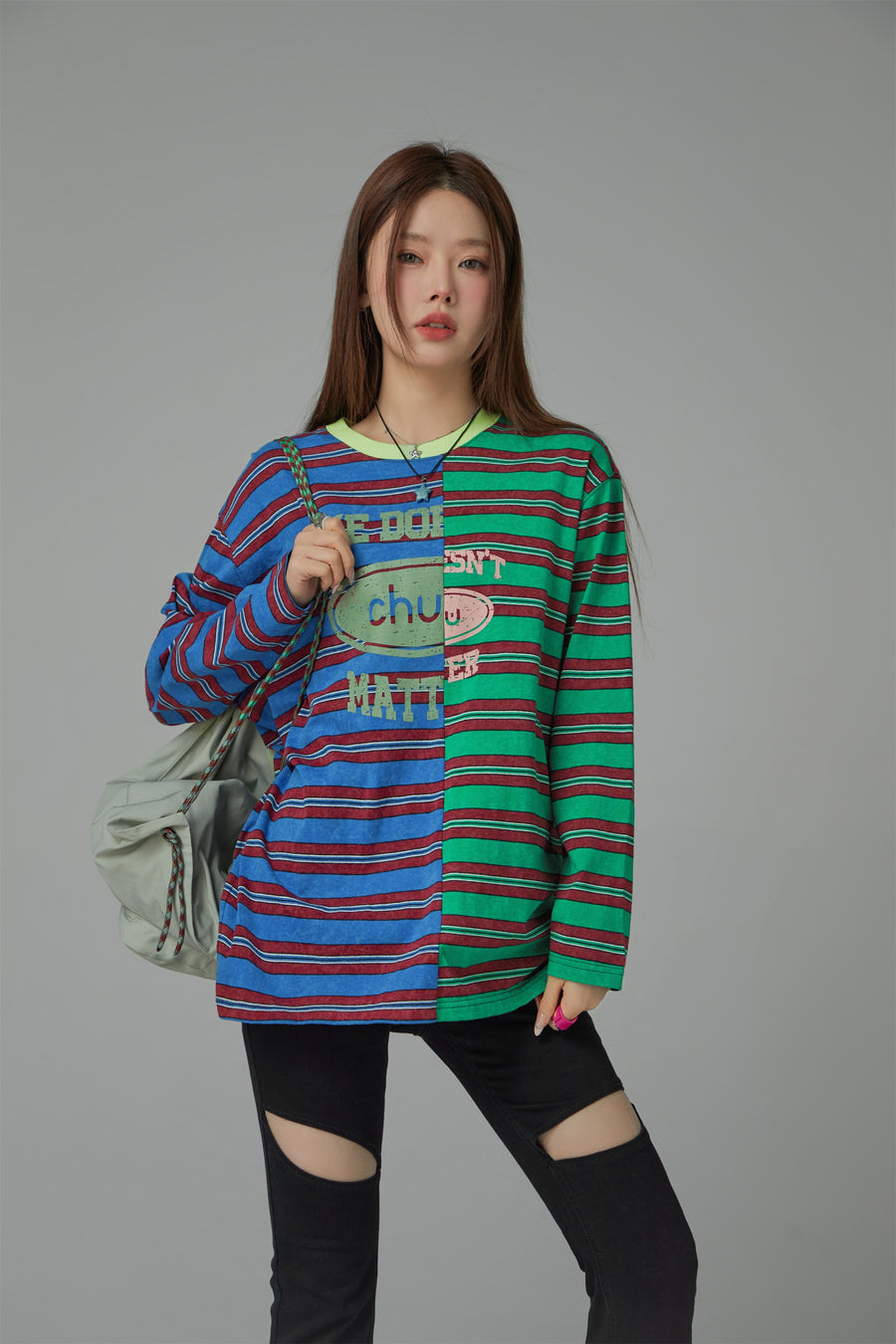 CHUU Size Doesnt Matter Color Stripe T-Shirt