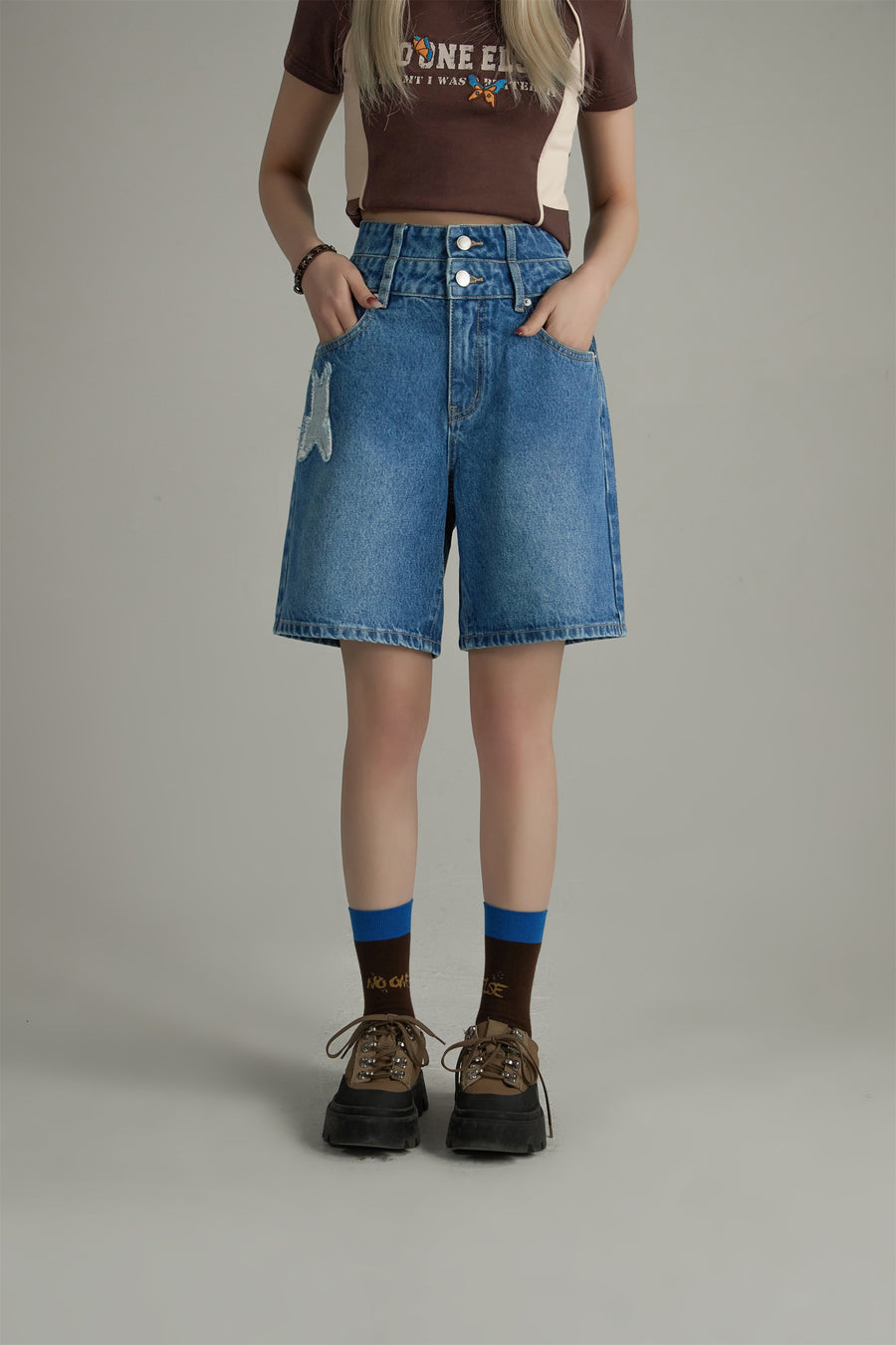 CHUU Wide Denim Shorts
