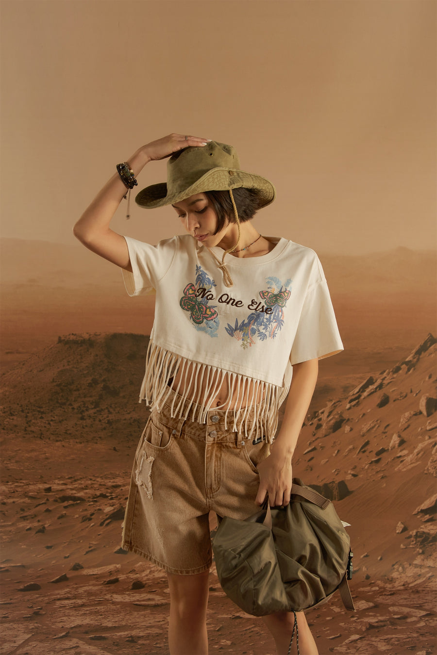 CHUU Fringe Butterfly Embroidered T-Shirt