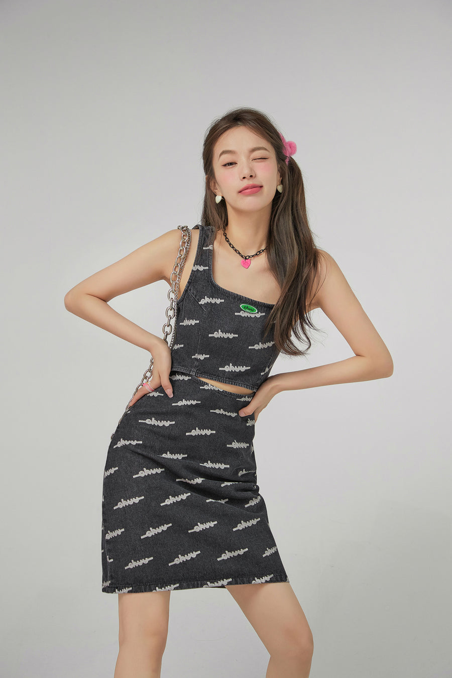 CHUU Front Cutout Denim Mini Dress