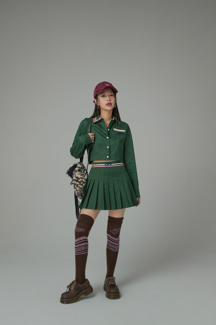 CHUU Embroidered Stripe Collar Crop Shirt