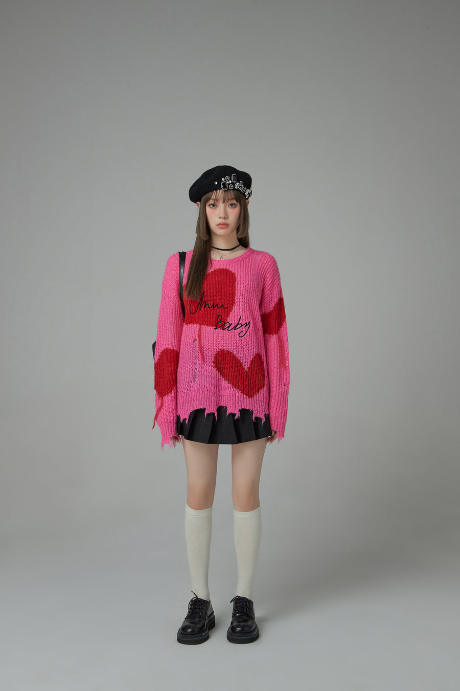 CHUU Distressed Heart Loose Fit Sweater