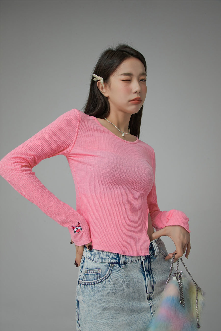 CHUU Slim Side Slit Long Sleeve T-Shirt