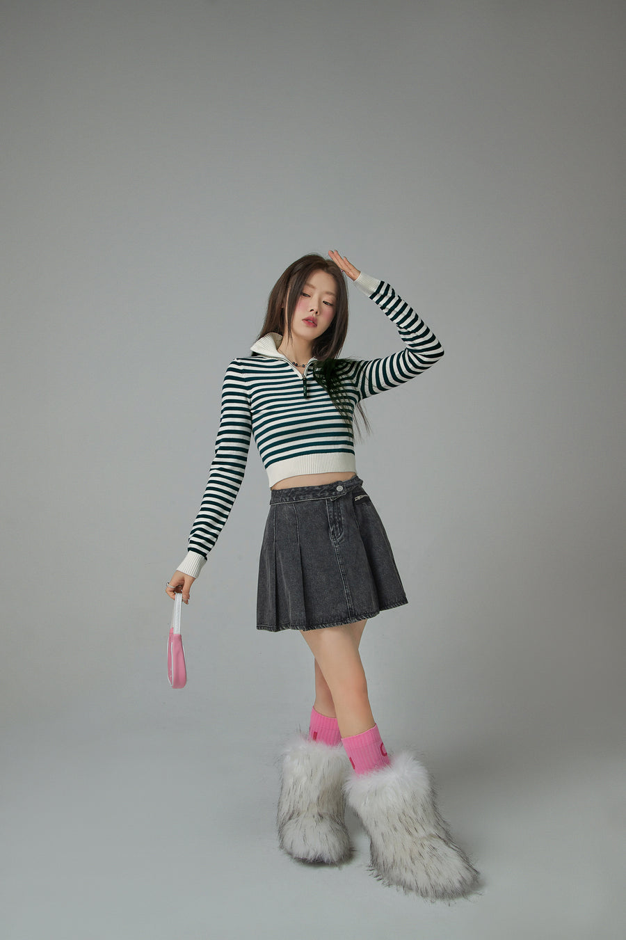 CHUU I Own A Yacht Polo Neck Stripe Cropped Knit Top