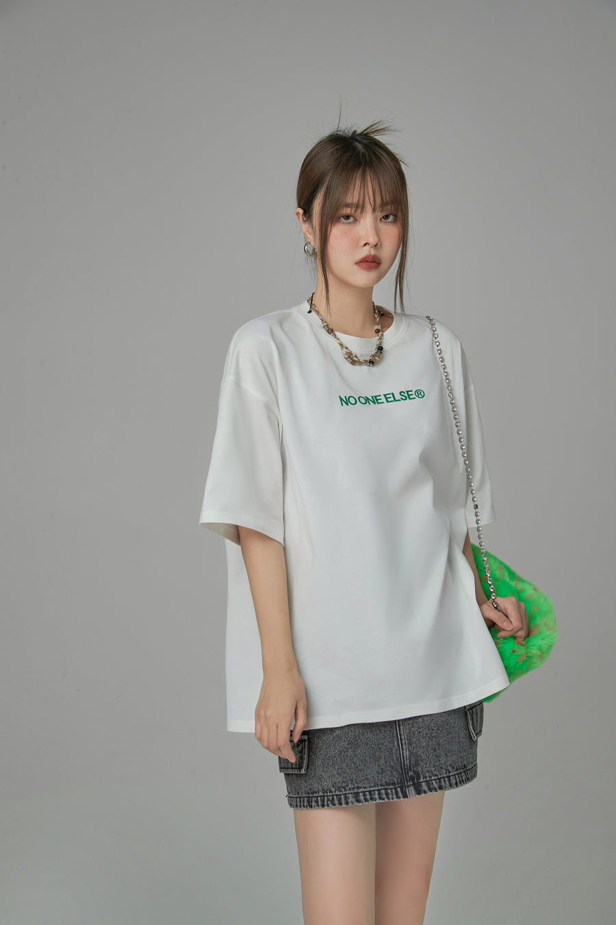 CHUU Same Question Printed T-Shirt