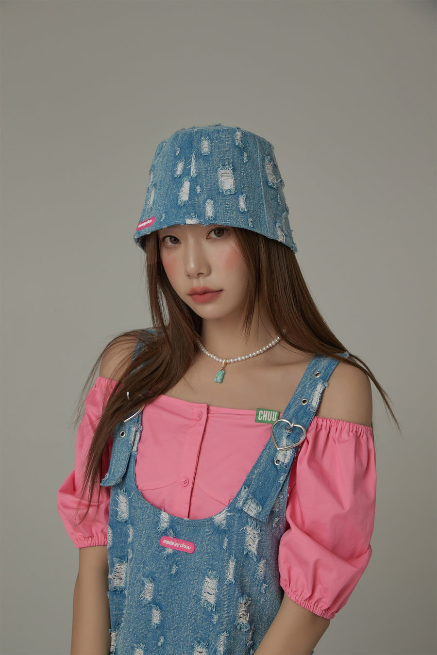 CHUU Distressed Denim Bucket Hat