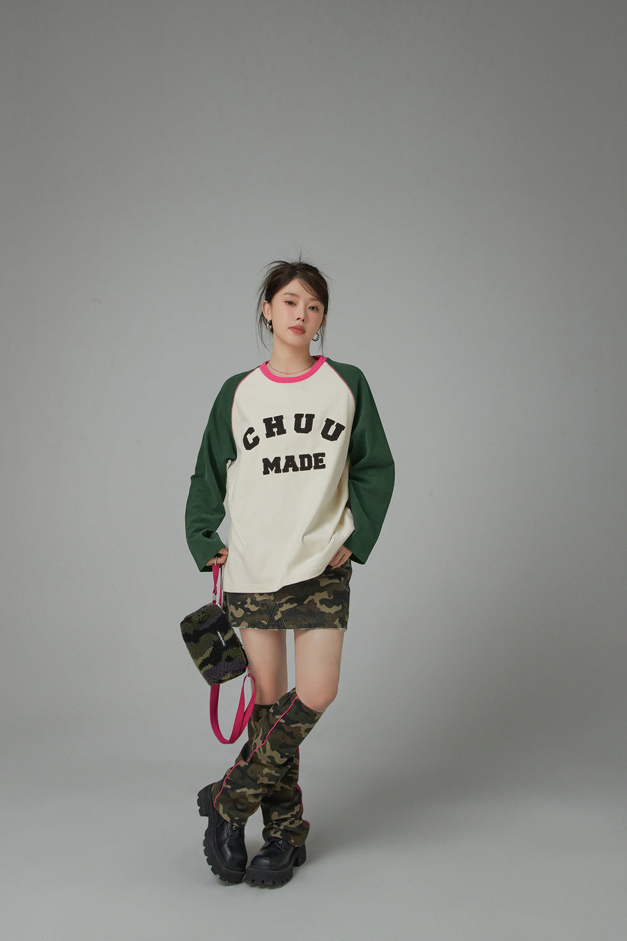 CHUU That Girl Raglan Round T-Shirt