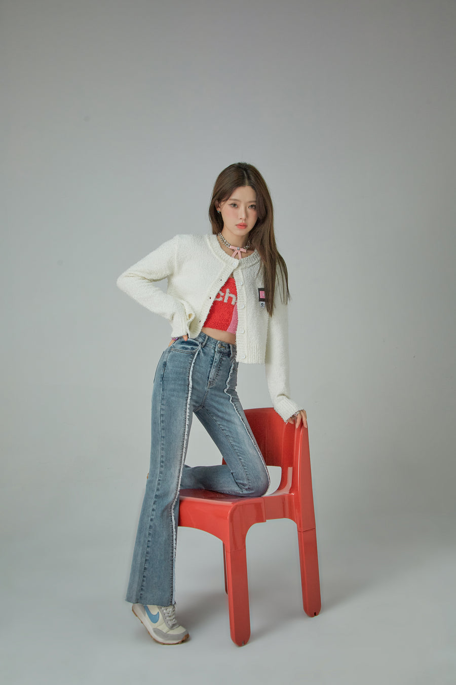 CHUU Sunshine High Waist Bootcut Washed Denim Pants