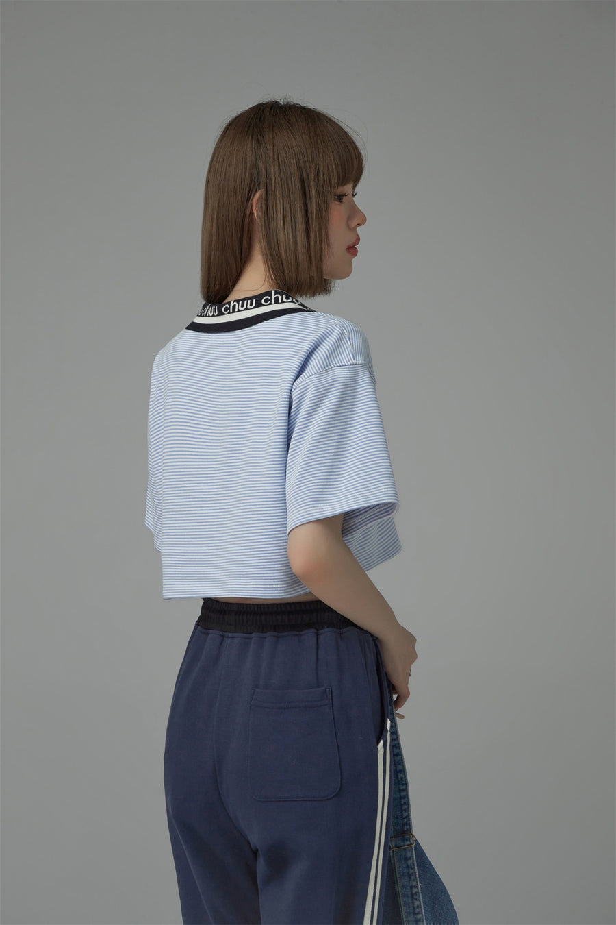 CHUU Chuu Lapel Striped Cropped T-Shirt