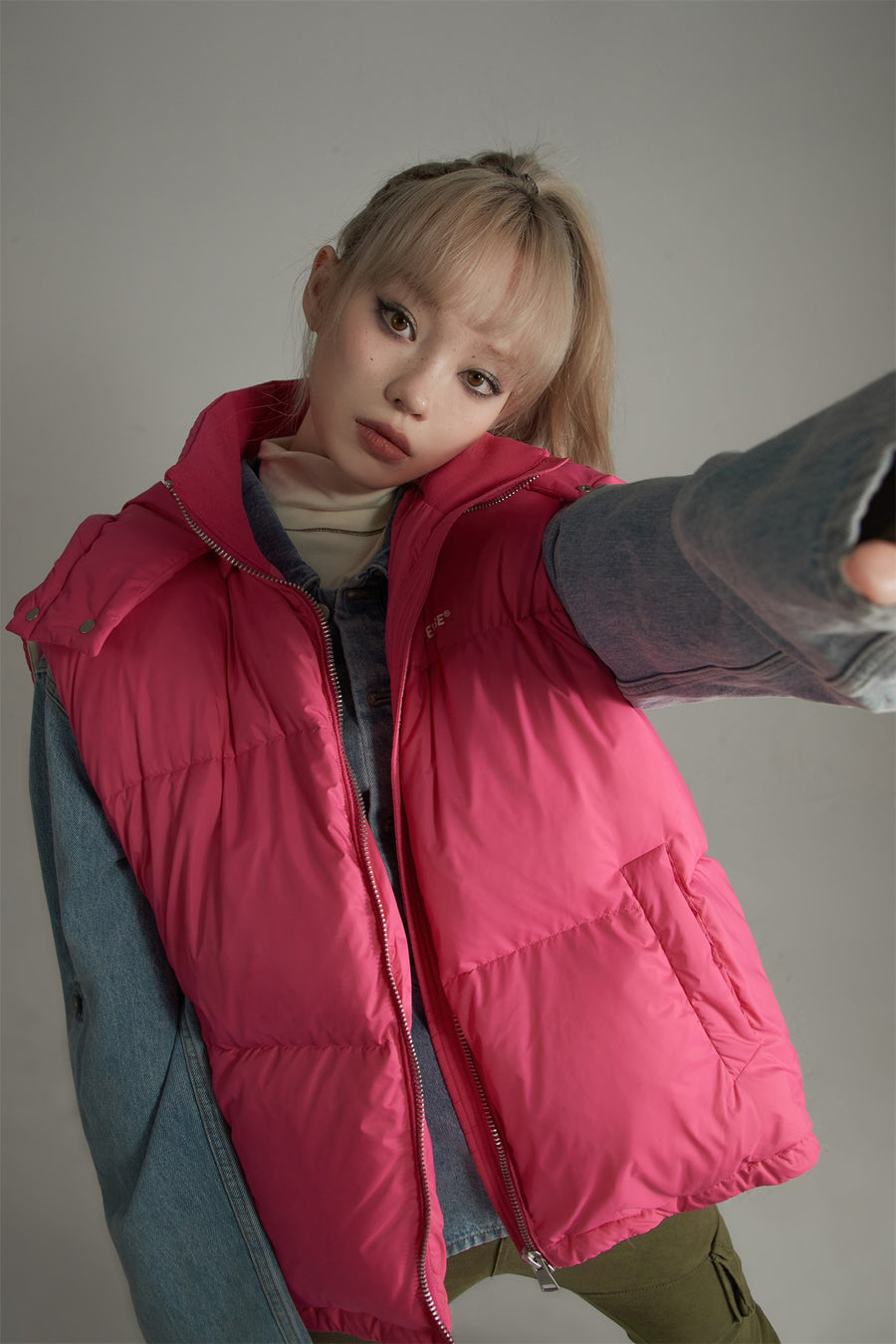 CHUU Oversize Duck Down Padded Vest